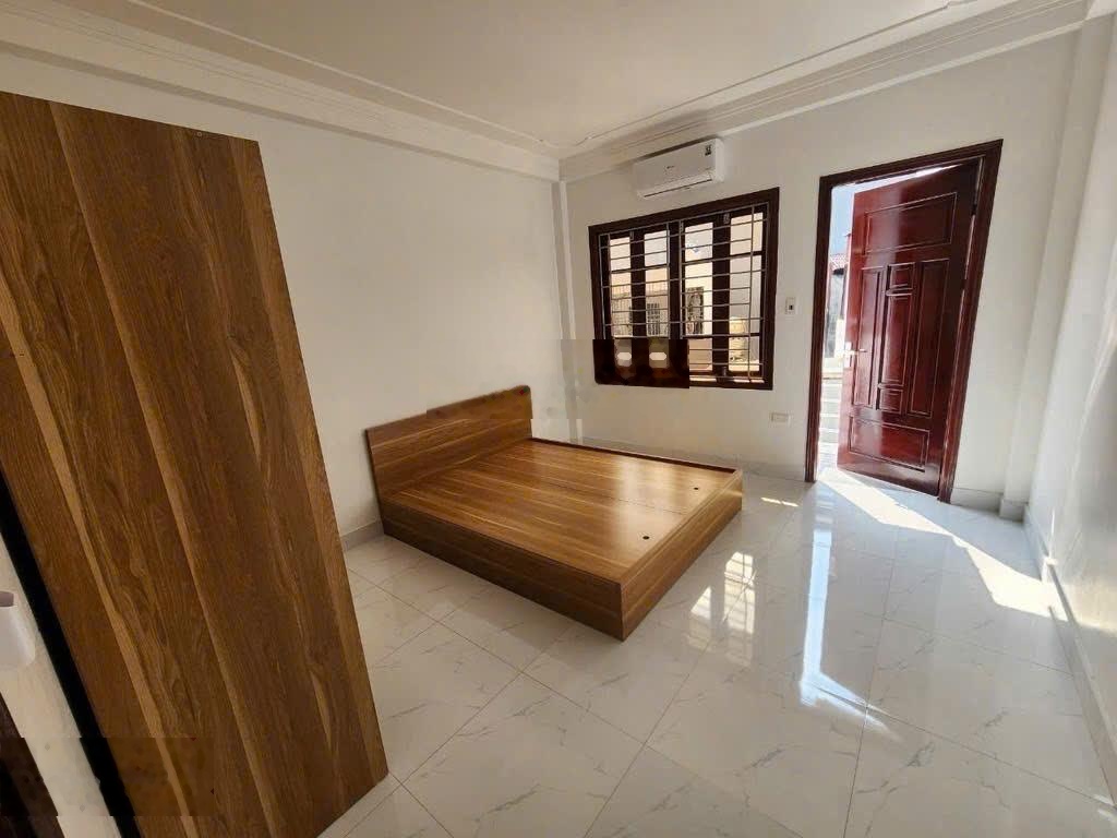 Bán nhà riêng tại Trần Trọng Cung, 7 tỷ VND, 58m2, view đẹp, nhiều tiện ích