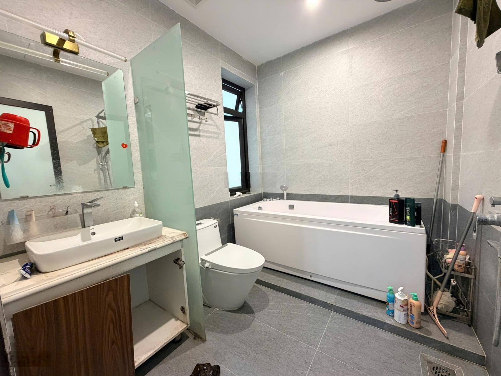 Nhà Đẹp Cầu Giấy_Nguyễn Khang_83m_6 Tầng Thang Máy_Ở Ngay_Full nội thất