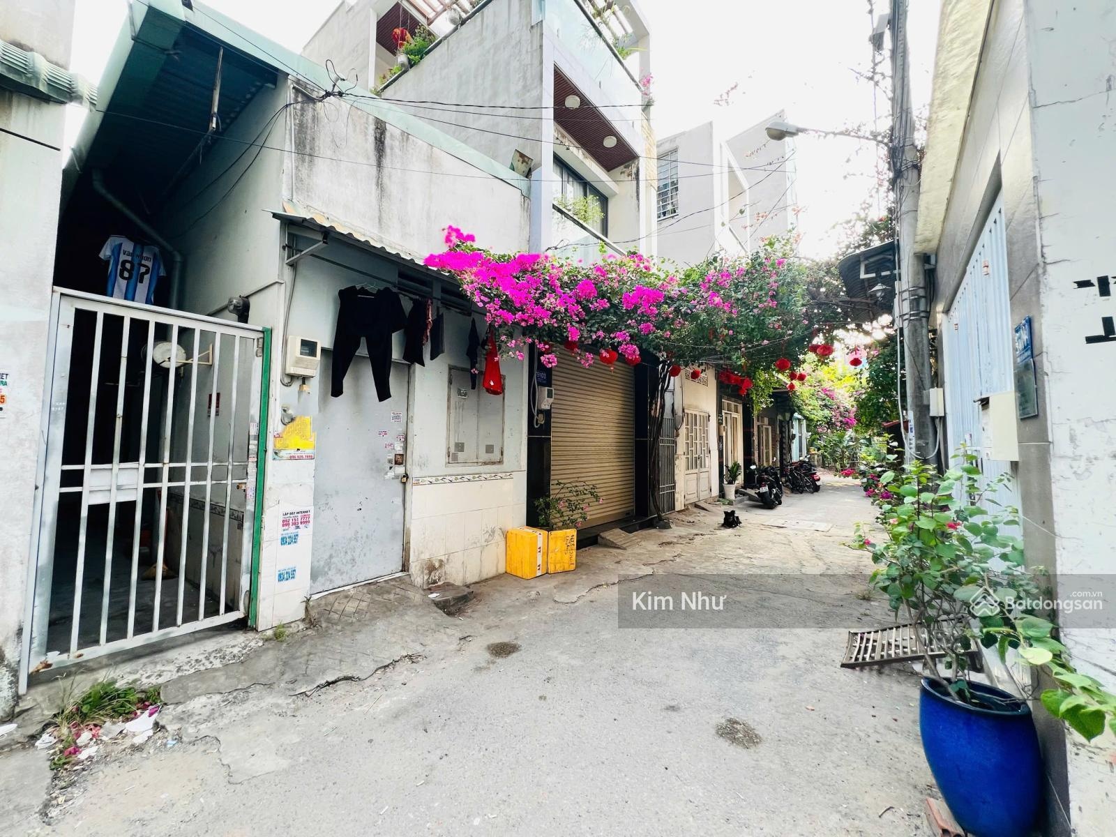 Sos!!! đất tặng nhà sẵn thu nhập 7.5tr - hẻm ô tô 7 chỗ - dt 50m2 ngay dh nông lâm sát ga metro