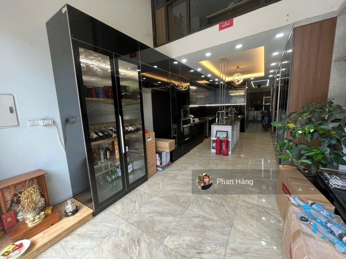 Bán toà nhà mặt phố đàm quang trung - vỉa hè rộng thênh thang kinh doanh đỉnh - giá đầu tư
