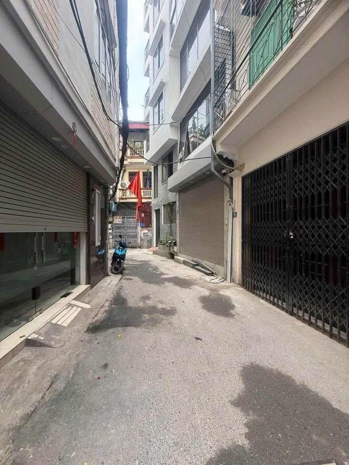 Bán căn nhà diện tích 60m2 tại phố Trương Định, 4 tầng, full nội thất, lô góc, giá 9.2 tỷ