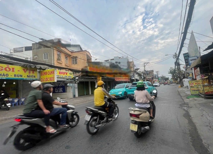 Siêu phẩm mặt tiền gần sân bay, nhà ga T3, DT khủng, tiện xây mới, KD đa ngành chỉ 1x tỷ