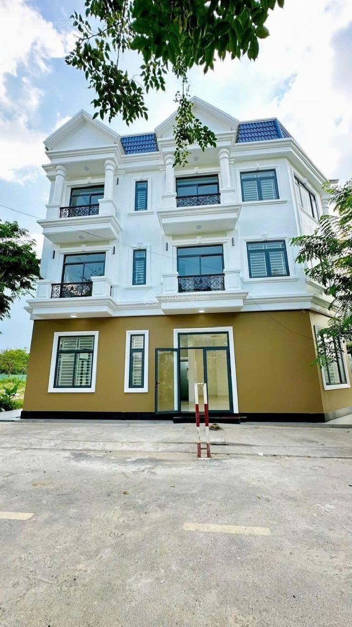 Nhà phố Nguyễn Văn Tiết 5.83tỷ, 5x20m, 1 trệt 2 lầu, vay 70%, TT 30% ký HĐMB, CK 3%, ngay Aeon Mall
