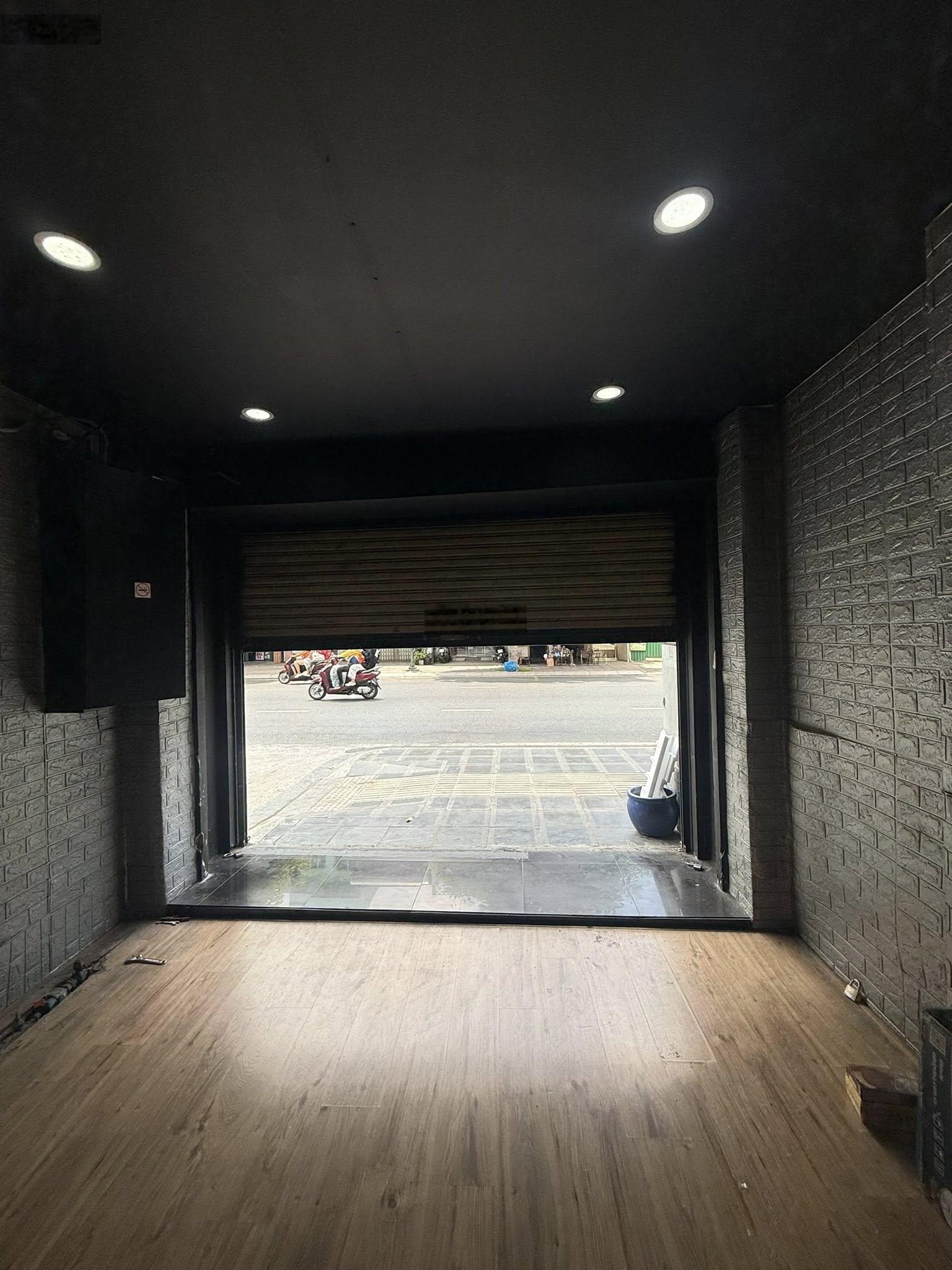 Quá rẻ-nhà góc 2 mặt tiền Điện Biên Phủ quận 10-DT:3,9x10m kết cấu 2 tầng-Chỉ 10,9 tỷ-LH 0789162686