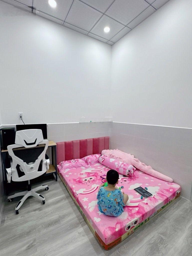 Đường 10m - Thoại Ngọc Hầu - Thạch Lam - Tân Phú - 111m2 (4x28m)- nhỉnh nhẹ 9 tỷ