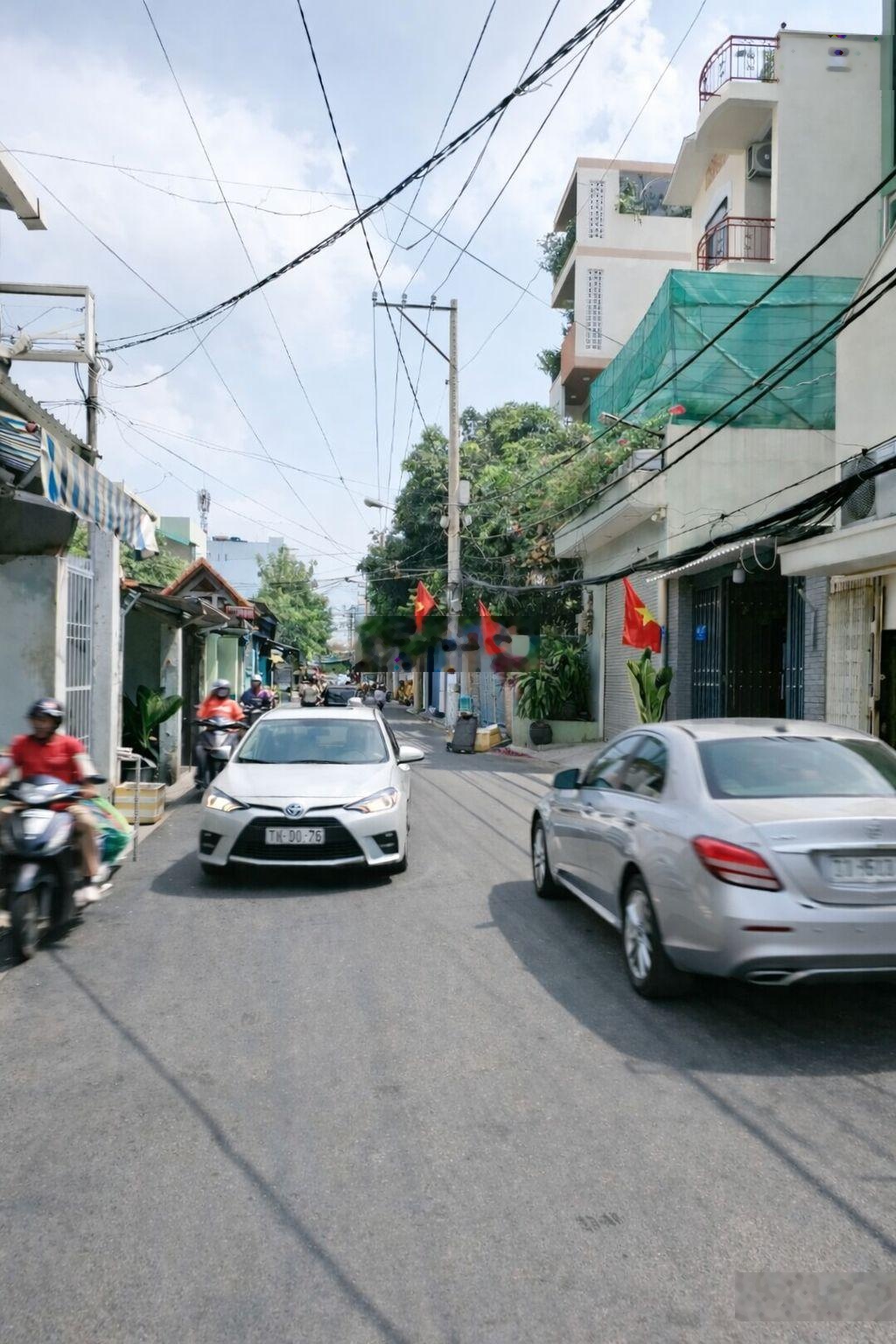 Bán nhà c4 hẻm kd bùi văn ba, tân thuận đông, q7, 5.3x23, 3l, chỉ 10..tỷ tl