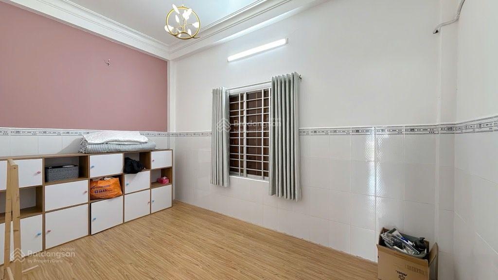 Bán nhà riêng tại Lê Thị Chợ, 9,5 tỷ, 63 m2, 3PN, 4WC, 3 tầng, Quận 7, TP. HCM