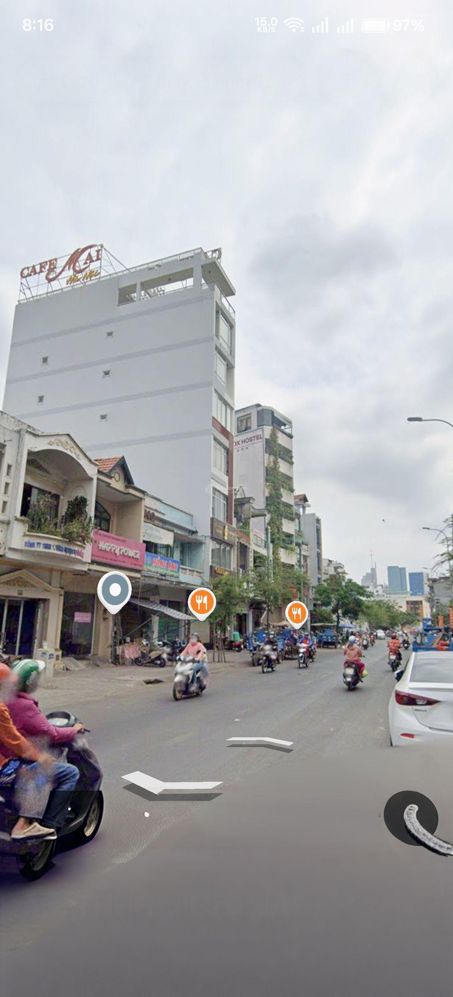 Nhà mặt tiền cách hẻm xe hơi 10m Cô Bắc Cầu Ông Lãnh Q1 giá siêu hời 33 m2 giá chỉ 5.2 tỷ bớt lộc