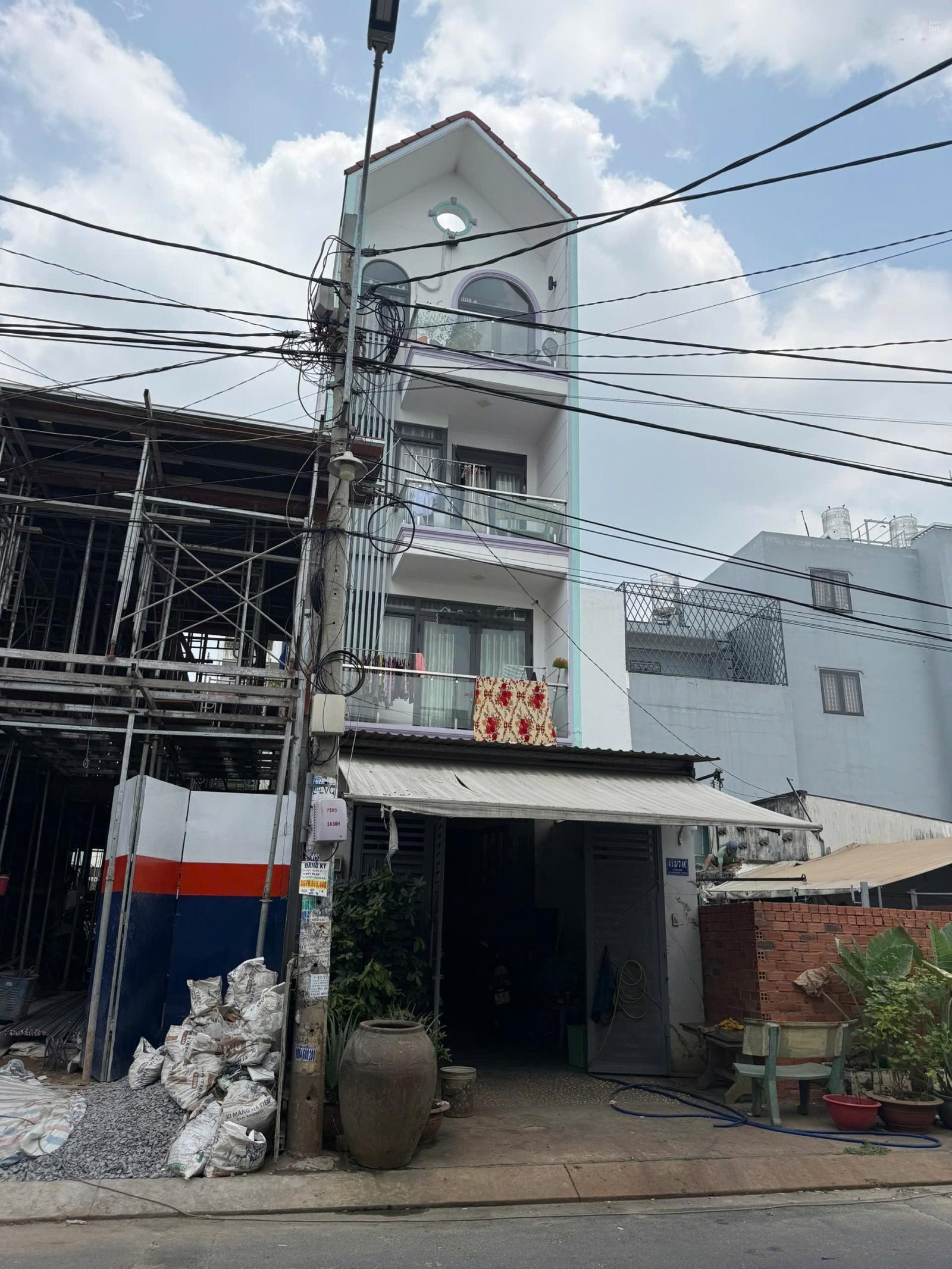 Bán nhà mặt phố 413/74c Lê Văn Quới, 13,2tỷ, 300m2, 2 mặt tiền trước sau hàng hiếm tại giá cực chất