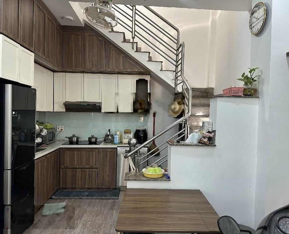 Bán Nhà riêng tại Vườn Lài, DT: 30m2, 3PN, 4WC, pháp lý đầy đủ, giá cực chất 4,99 tỷ