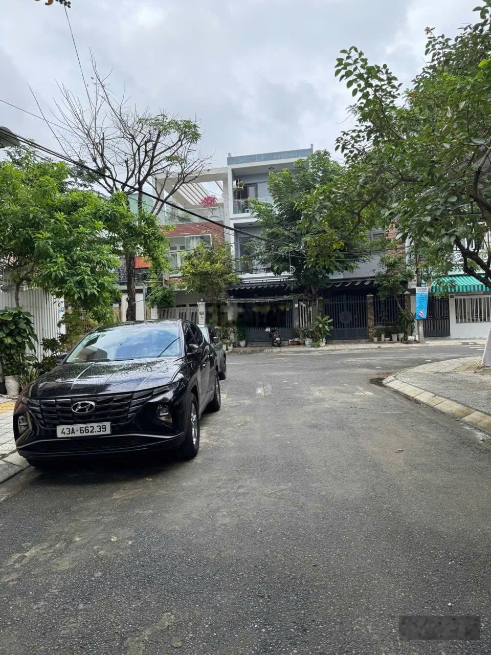 HOT!Cơ hội sở hữu ngay căn nhà mặt tiền 4 tầng đường Tạ Mỹ Duật,vị trí vàng