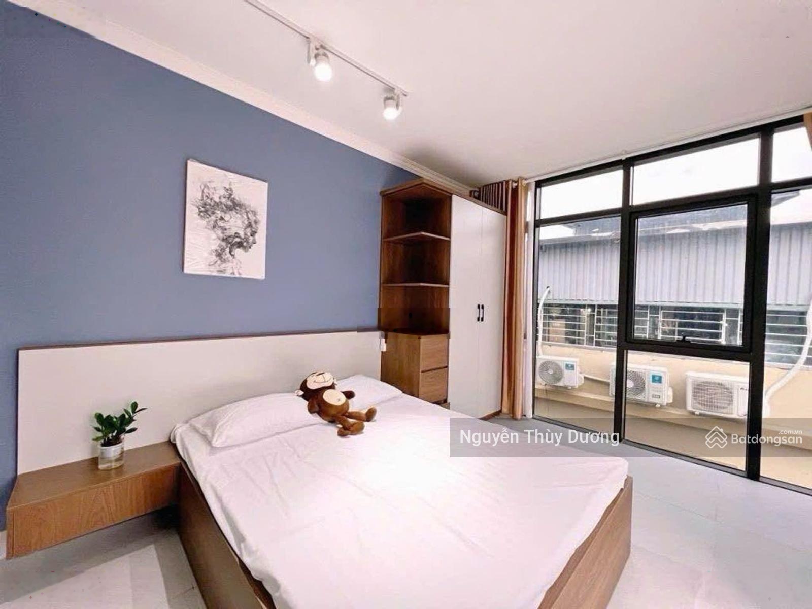 tòa nhà 9 tầng thang máy 38P, chỉ cách ô tô 10 m. thu 200triệu/ tháng. 99m.MT 6m. Chào 31.49 tỷ