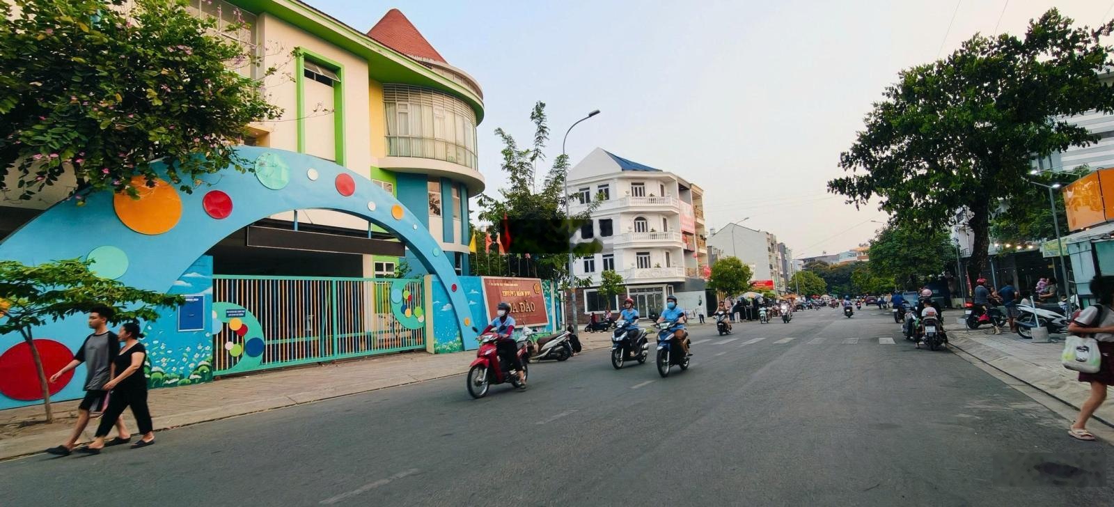 Bán Nhà Cấp 4 Rẻ Nhất Khu Êm Đềm P.Linh Xuân, 90m2 (5x18m) Khu Phân Lô Đồng Bộ Giá Chỉ 6,5 Tỷ