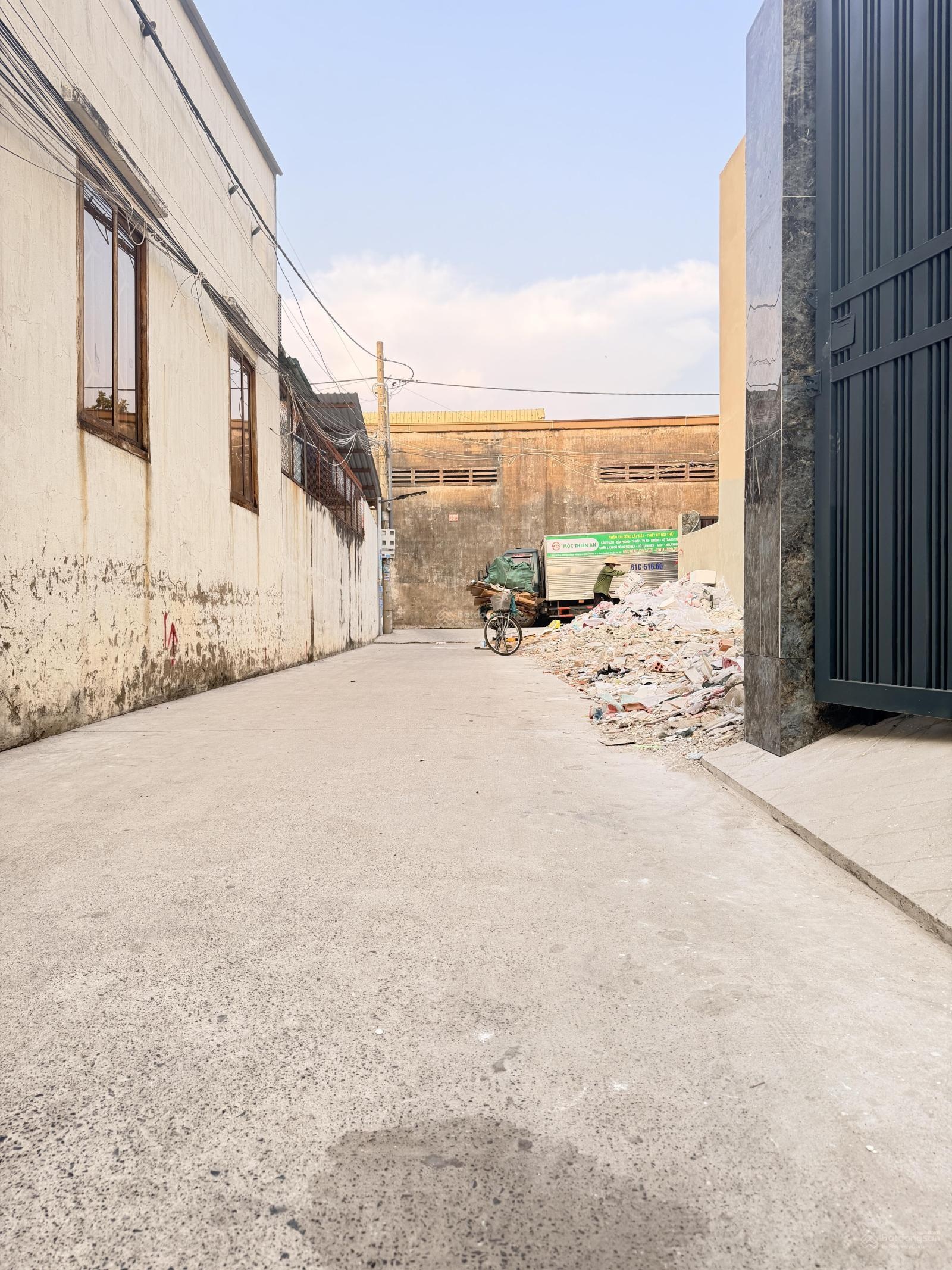 Chủ gửi bán nhà 1T1L hoàn công (Hoá An cũ). DT: 4x16=64m2. Giá: 3tỷ3