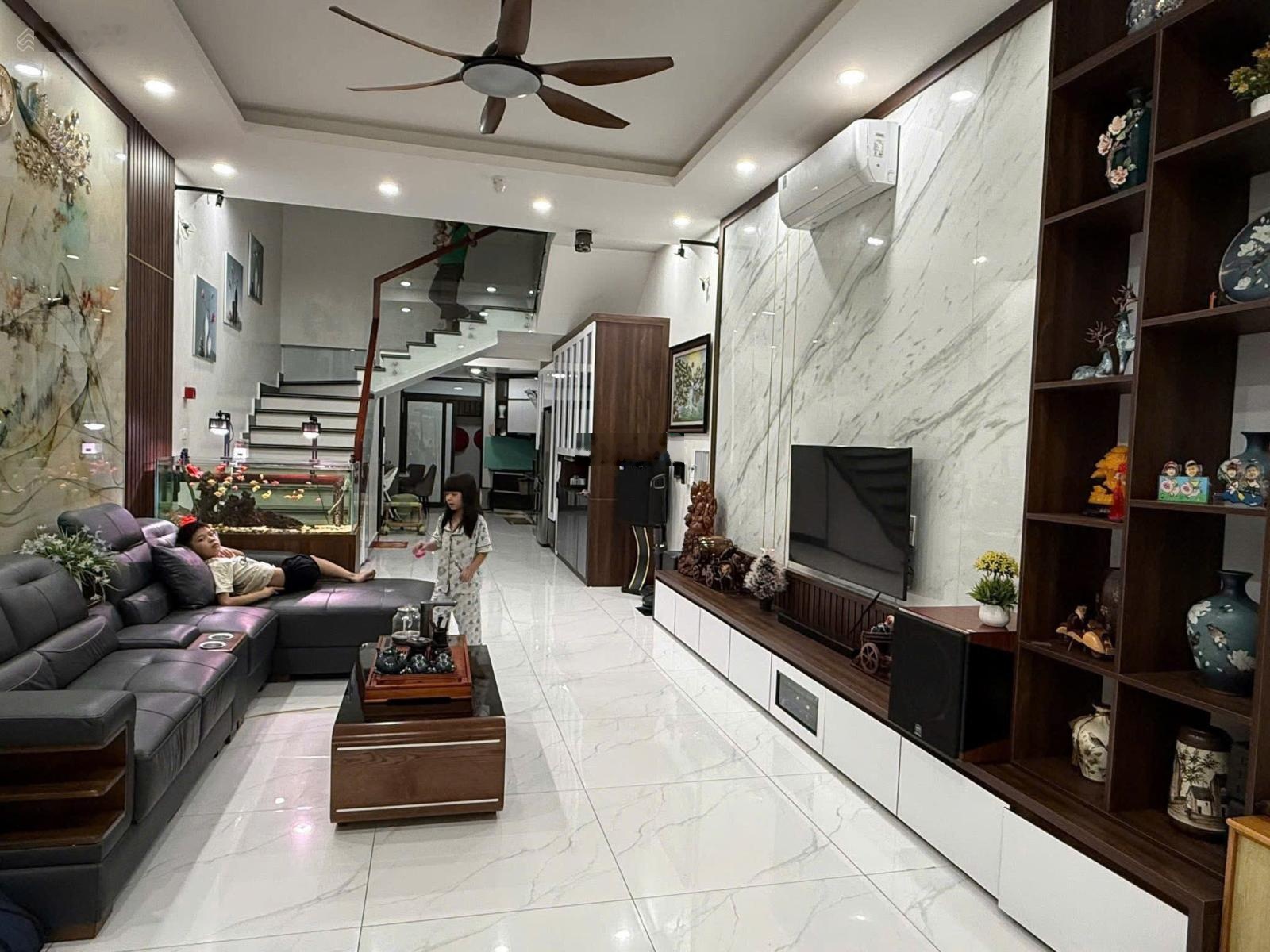 Sốc thực sự nhà 5 tầng full nội thất tại lãm trại vân dương - tp bắc ninh