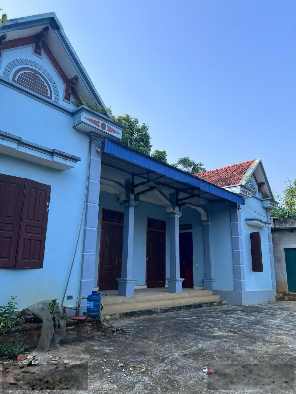 Chính chủ cần bán gấp mảnh đất 1518m2 sẵn nhà mái thái đẹp yên bình, thạch thất
