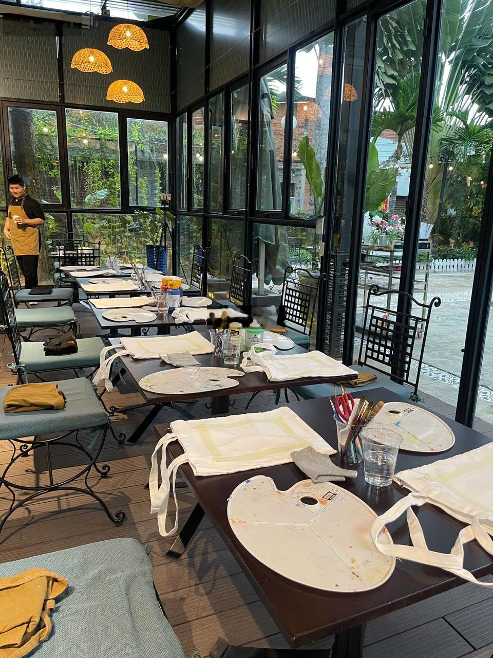 Sang nhượng quán cà phê quy mô lớn view đẹp vị trí đắc địa tp. thủ dầu mộ