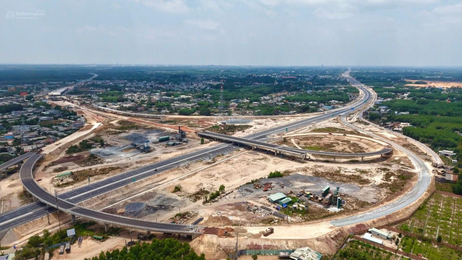 Chủ bán thửa đất 1000m2 xã Phước Thái nằm gần trường Đại Học Và Bệnh Viện Y Dược LH 0901336179