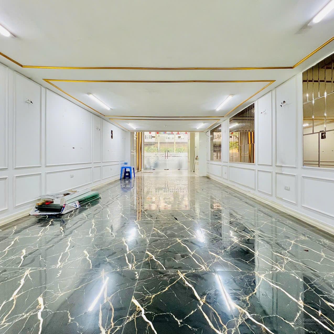 Mời thuê MBKD phố Tây Sơn. 60m2 18tr