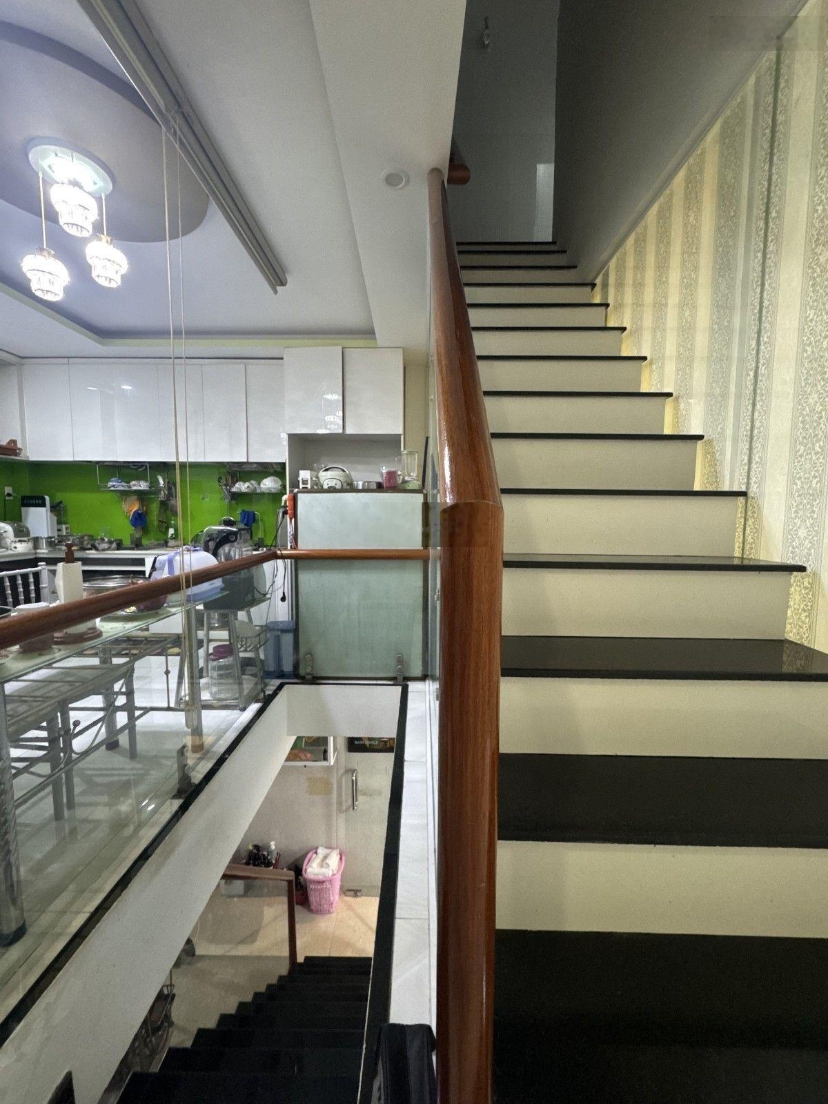 Bán gấp Nhà mặt phố ở Bàu Hạc 8, An Khê, Thanh Khê, Đà Nẵng, 8,7 tỷ, 55 m2. KD dòng tiền
