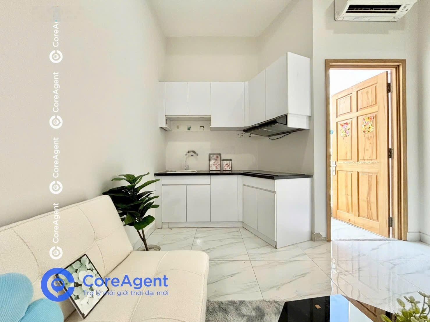 Phòng Gác Lớn Ban Công Cửa Sổ Đầy Đủ Nội Thất Mới Xây Gần Công Viên Phần Mềm Quang Trung