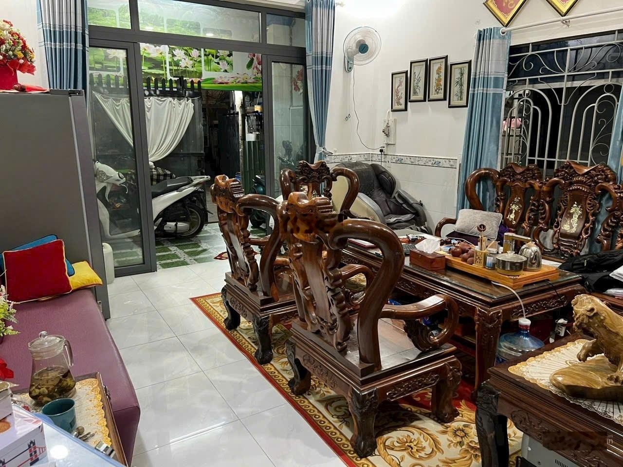Nhà rộng Tam Bình gần Tô Ngọc Vân 96m², 3PN, phù hợp gia đình ở lâu dài