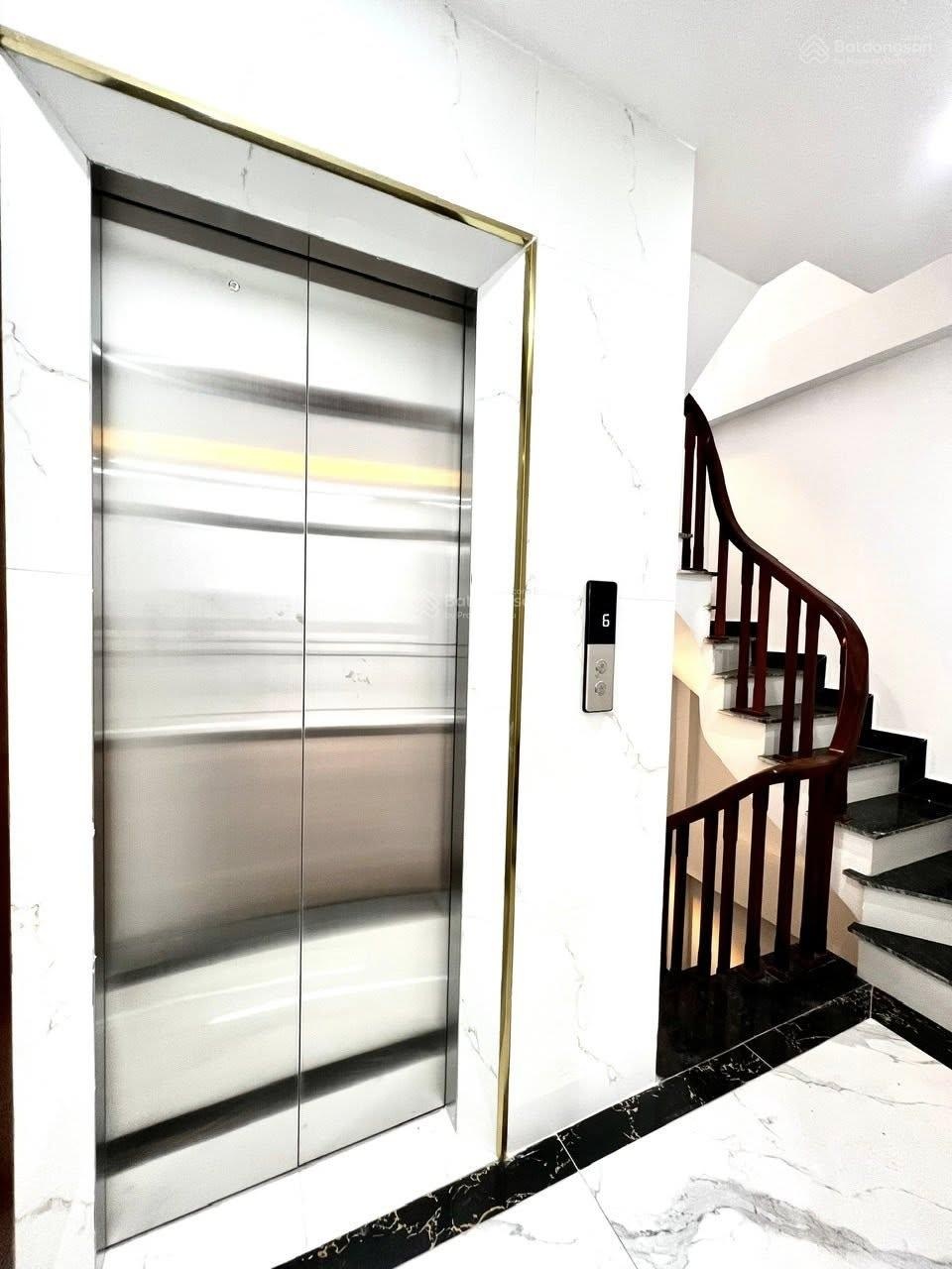 Nguyễn Lương Bằng 33m x 6 tầng, mặt tiền 5,5m , Giá nhỉnh 10 tỷ. Thang máy nhà xây mới