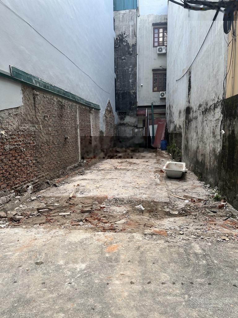 Bán nhà Lê Trọng Tấn 80m 7T MT 4.8m ngõ to ôtô tránh có sân quay đầu 21 tỏi