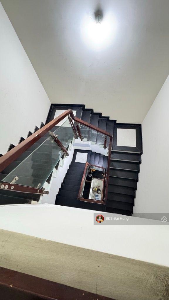 Hẻm xe hơi 6m nguyễn văn lượng - 4x17m - 4 tầng - 7 phòng cho thuê - mua vào có thu nhập ngay