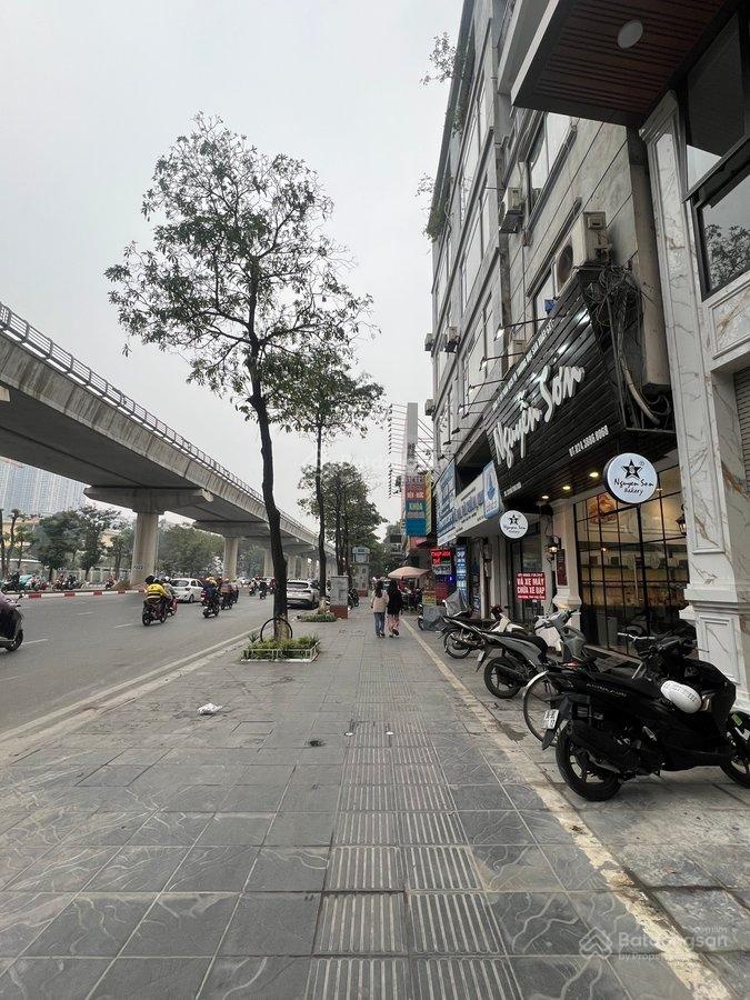 Siêu phẩm tòa vp - mp cầu giấy 46m² 7t 33.9 tỷ thang máy- vỉa hè khủng kd víp - dt hơn 50tr/th