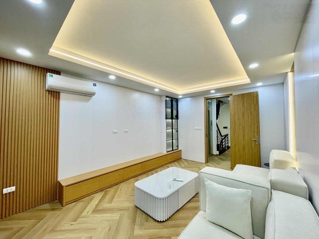 Trung tâm quận hà đông - sát khu đô thị- 10m ra đường mậu lương 3 làn xe tránh- ở sướng