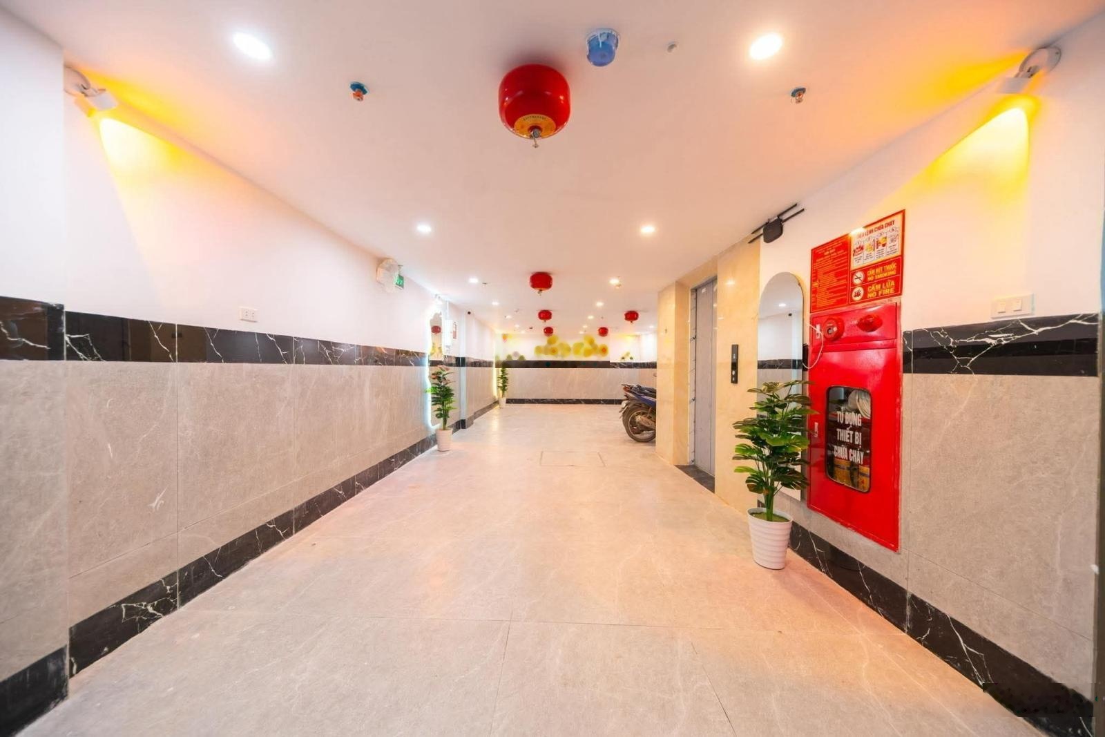 Bán CC mini, căn hộ dịch vụ 95m2, 46 tỷ VND tại Hoàng Đạo Thành, Thanh Xuân, Hà Nội