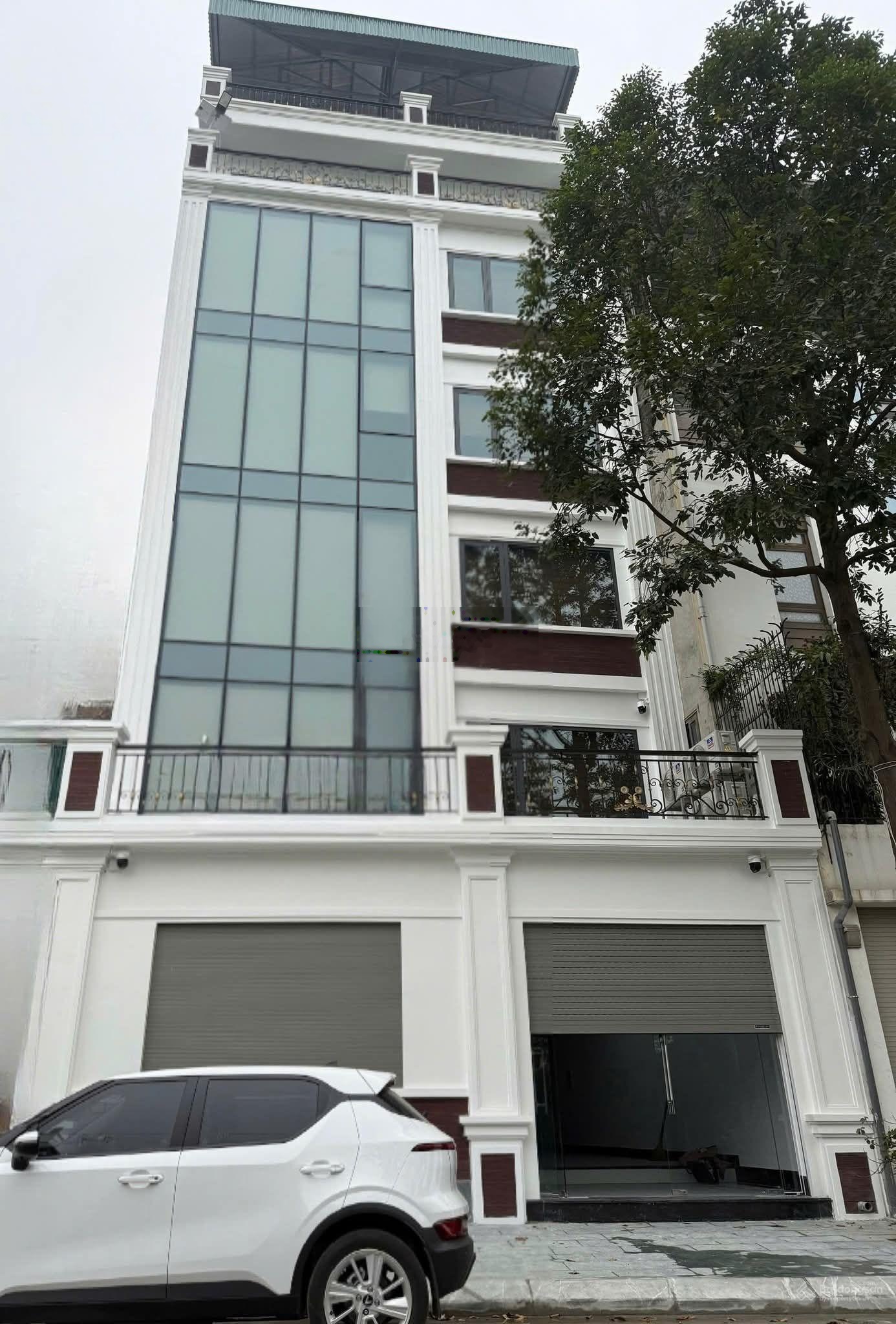 Bán gấp nhà 7 tầng kinh doanh mặt phố nguyễn thị thập. dt: 86m2 x 7t. mt: 7m