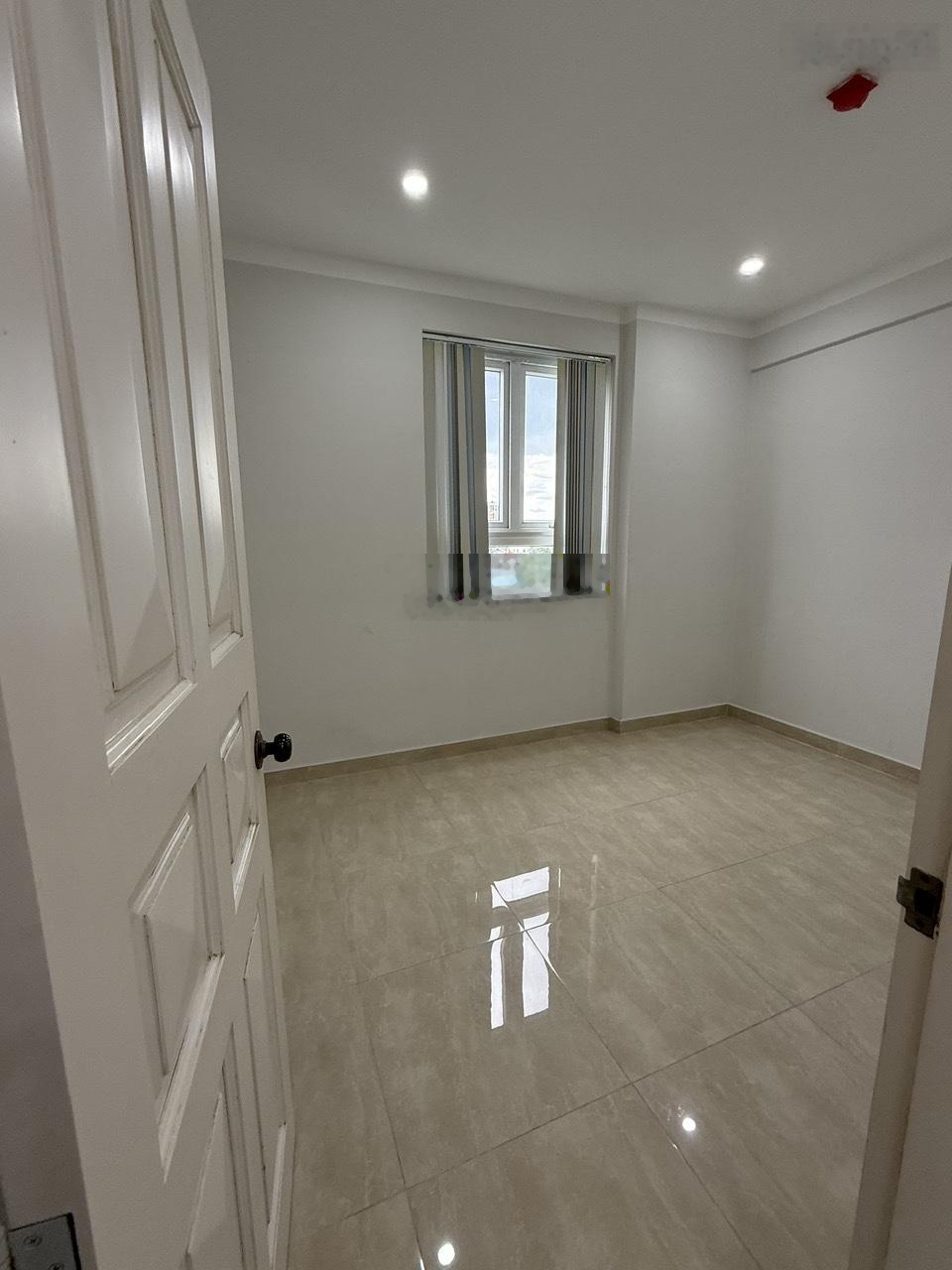 Bán CC Heaven Riverview 59m2, 2PN, 2WC, view hướng Đông đẹp, nhiều tiện ích tại đường 192, Quận 8