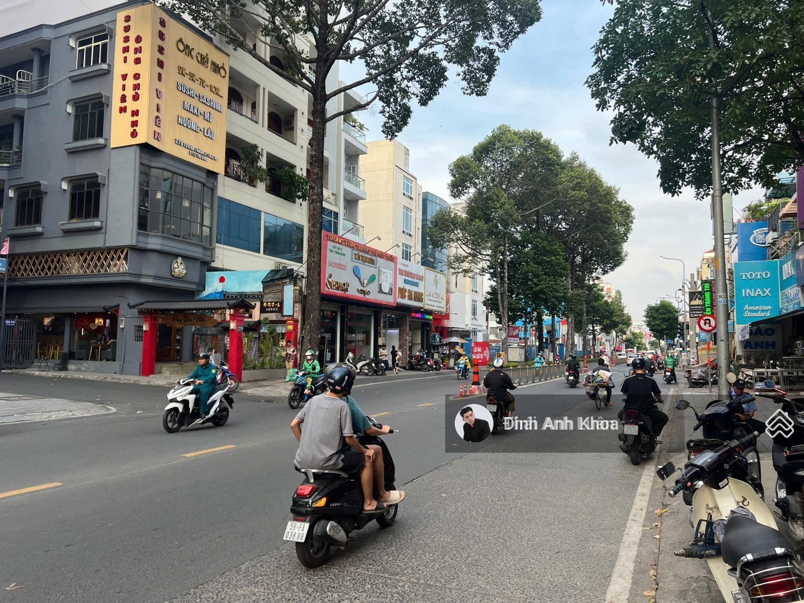 Đẹp Lung linh! Mặt tiền khu Thoại Ngọc Hầu, TP. DT 6x 19m, 4 Tầng thuận tiện dùng ngay chỉ 22 Tỷ TL