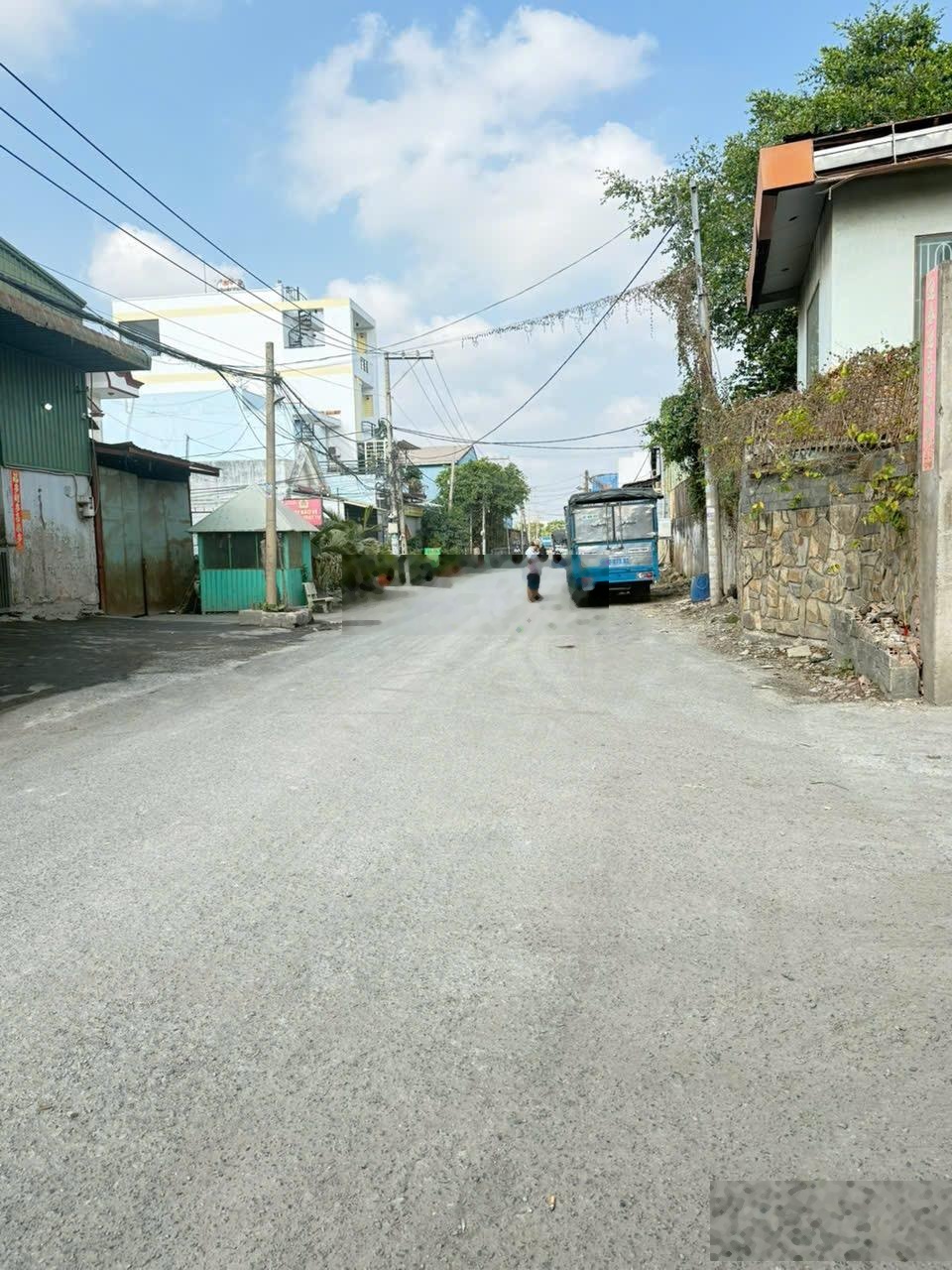 Kho Diện Tích 1056 m2 Vị Trí đẹp ngay Quốc lộ 1A và Đầu Đường Võ Văn Kiệt Giá Đầu Tư 34 tỷ
