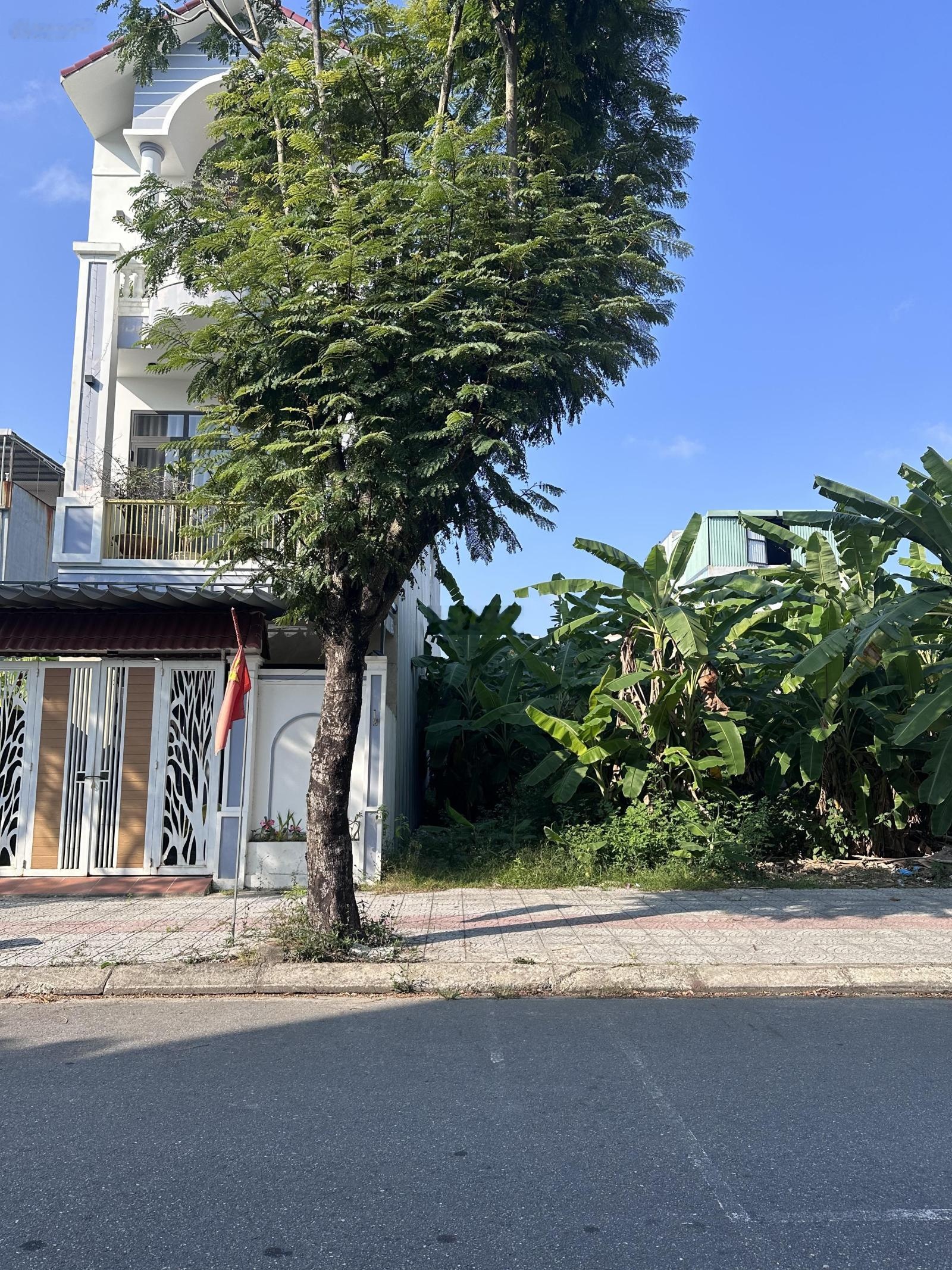 Đất nền bán tại Nguyễn Sắc Kim, 5,7 tỷ, 96,3 m2, pháp lý đầy đủ