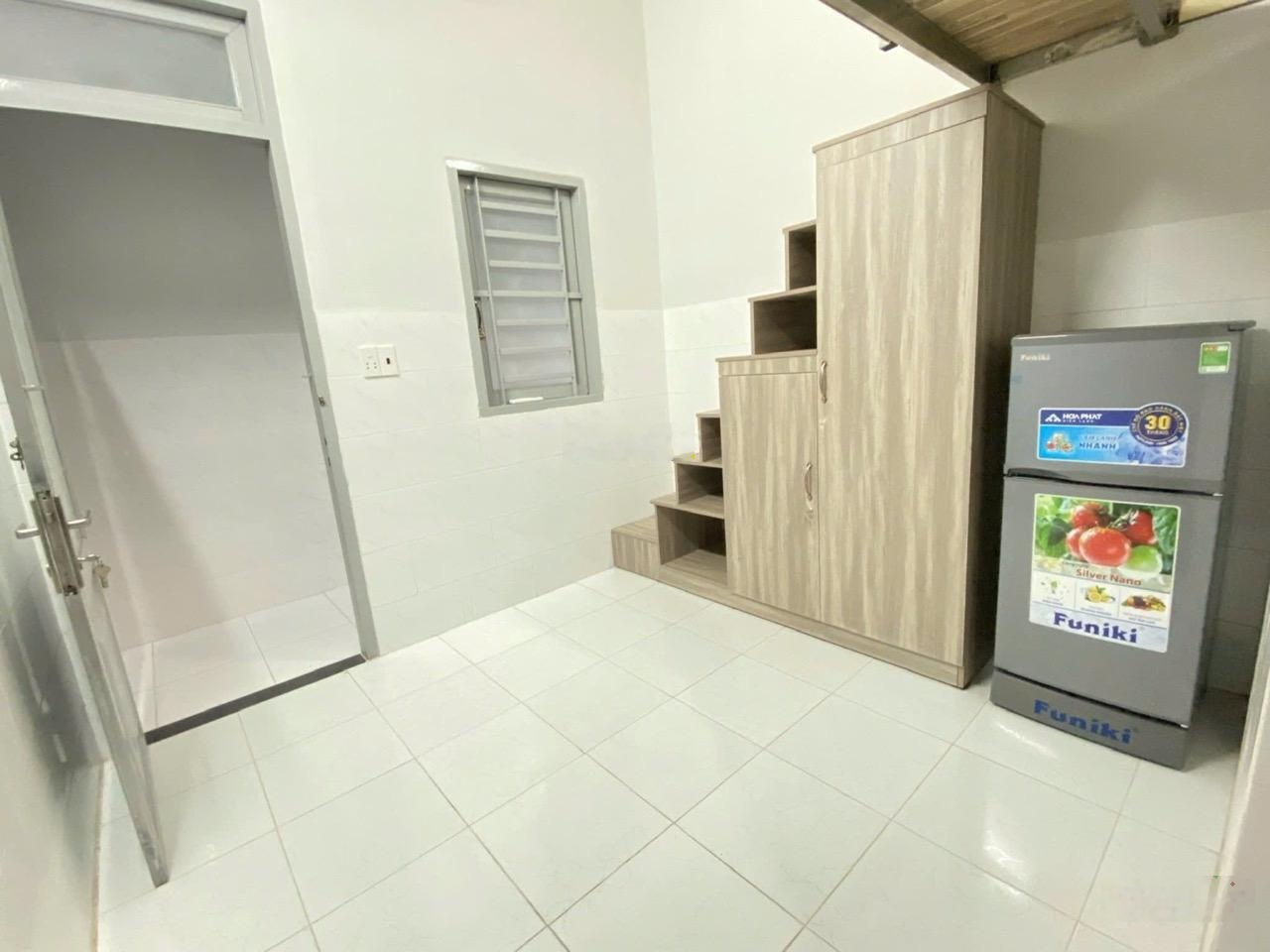 Chdv góc 2MT 4,5x25 Hầm 6 lầu full chdv đang khai thác tốt