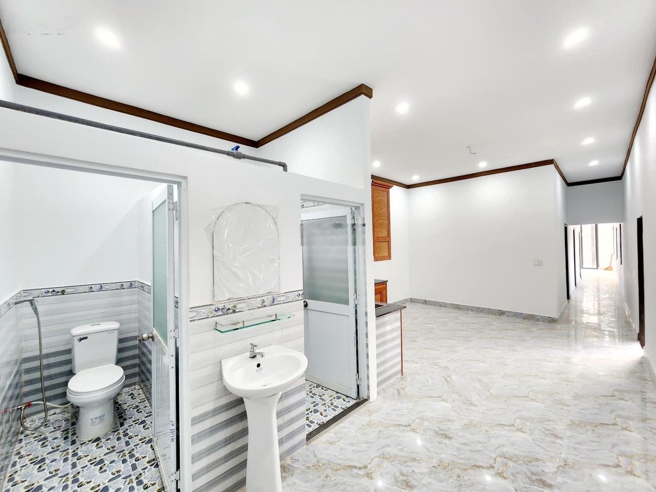 Cho thuê nhà 310m2 Giá 8 triệu/tháng Gần Giáo Xứ Du Sinh Phường Hố Nai cũ (Long Bình mới) Đồng Nai