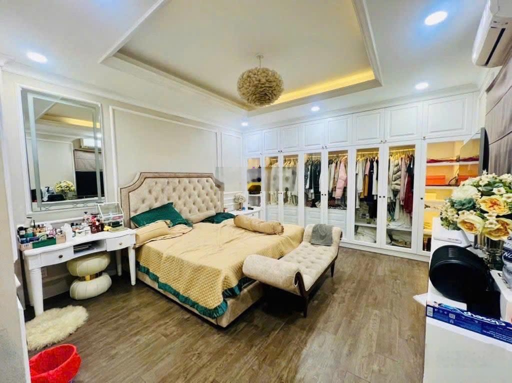 Nhà trung tâm q3, 3 tầng btct, ngang khủng 9 m, nhà lô góc thoáng mát, mới đẹp, nhỉnh 8 tỷ