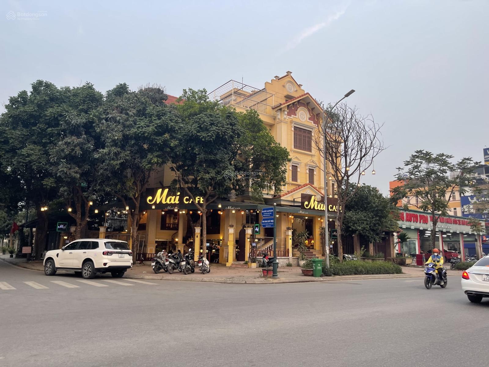 Sang Nhượng cho thuê mặt bằng sân vườn tại Nguyễn Cơ Thạch - Lưu Hữu Phước