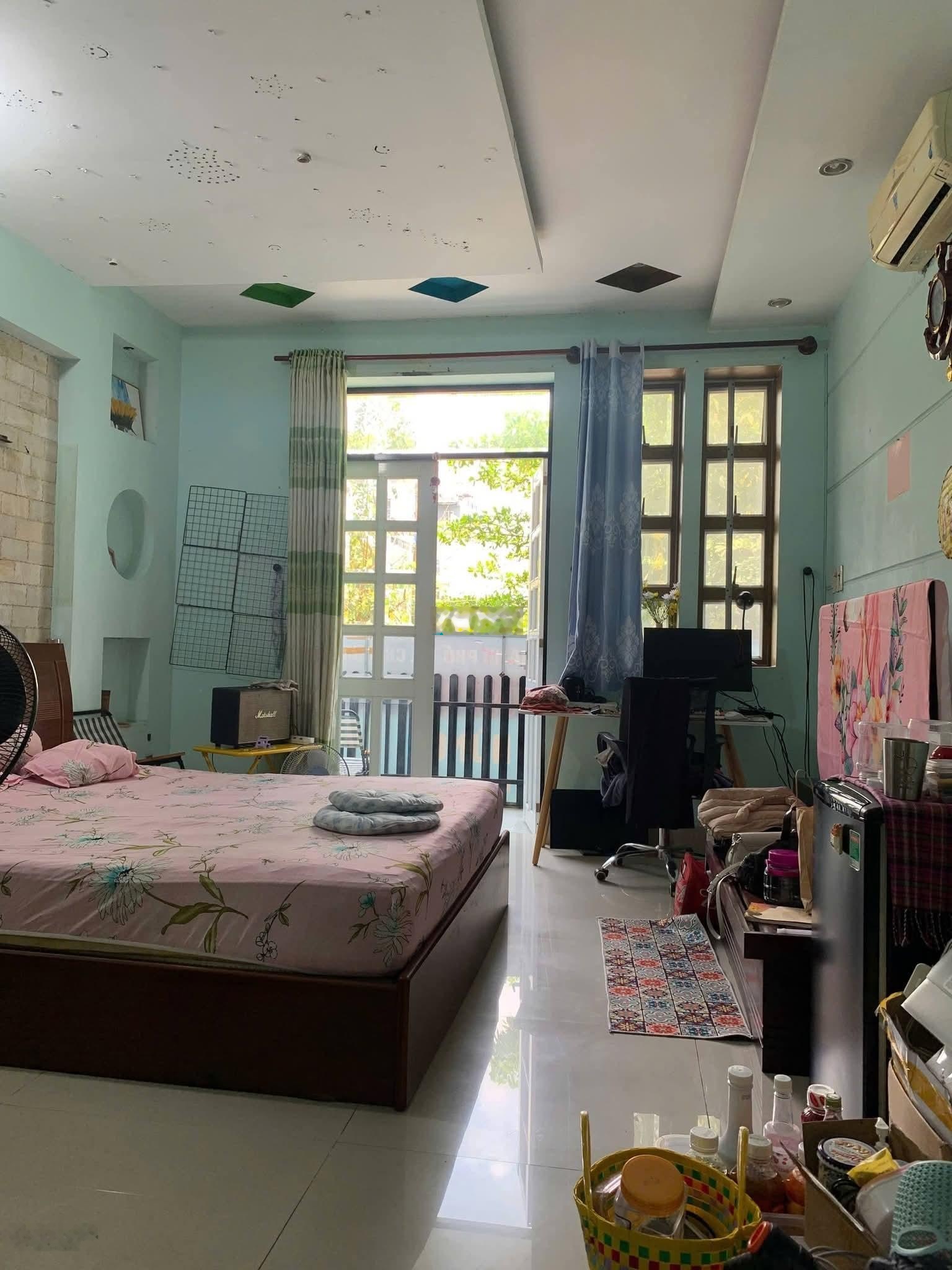 Cho thuê nhà mặt tiền đường KDC An Phú Hưng, DT 4x20m, 2 lầu, 2ST, 4PN, 3WC, giá 27tr/tháng.