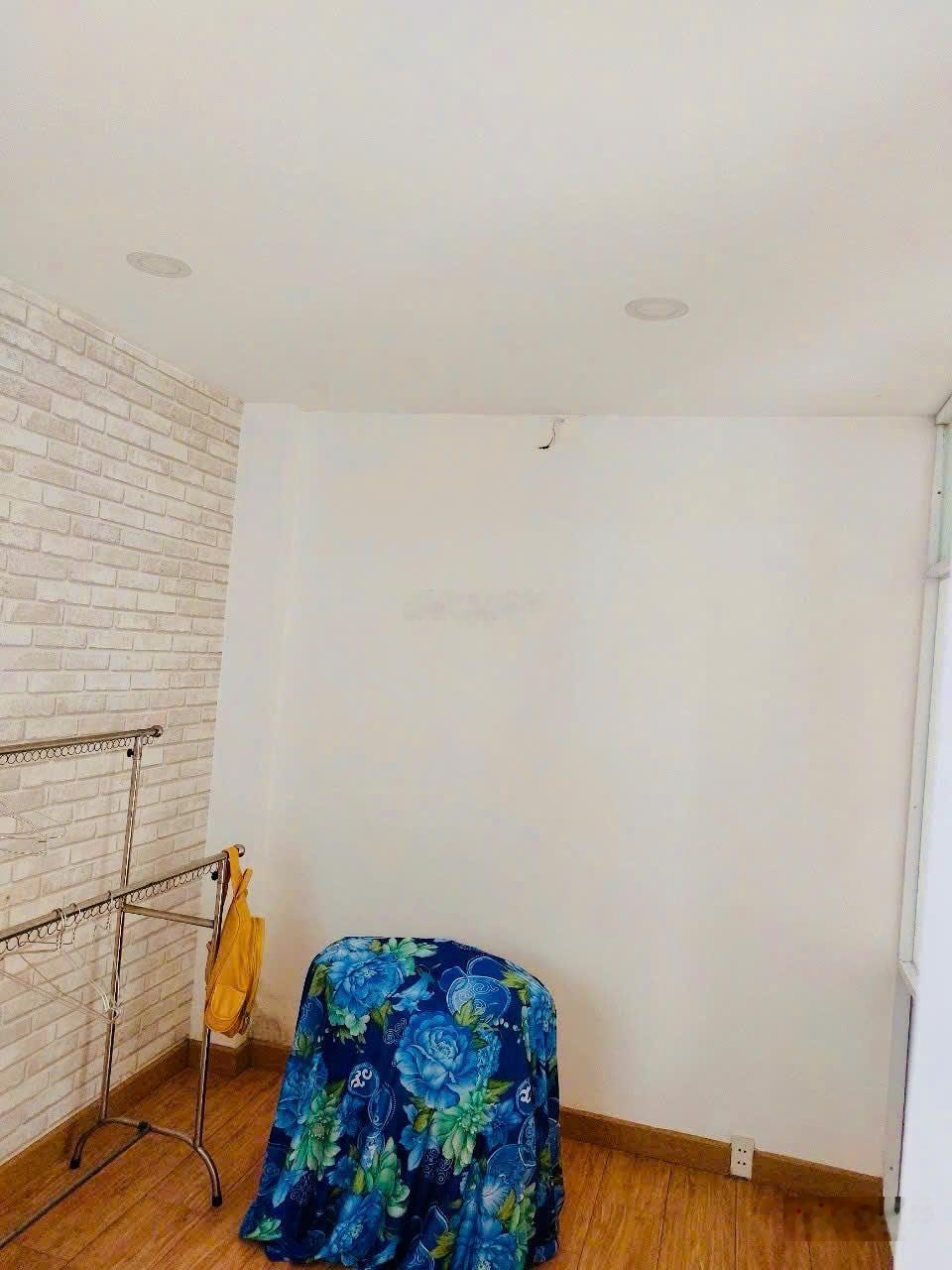 Bán nhà riêng tại phường Thống Nhất, 1,65 tỷ, 51m2, 2PN + 1WC