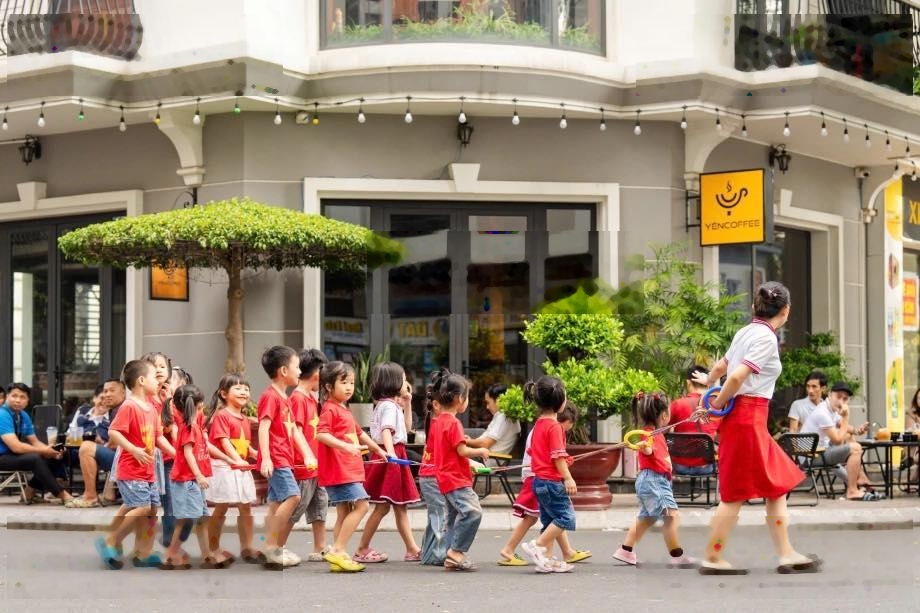 Cần cho thuê 3pn full nội thất đẹp giá 9tr/tháng tại charm city dĩ an