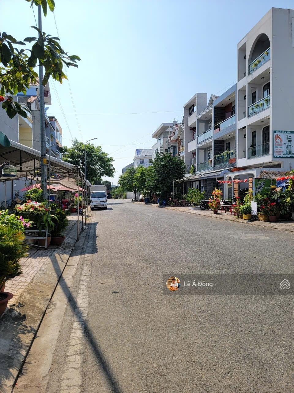 KDC Êm Đềm P. Linh Xuân. DT: 90m2 (5x18m). Đường 16m, quy hoạch đồng bộ, tiện ích đầy đủ