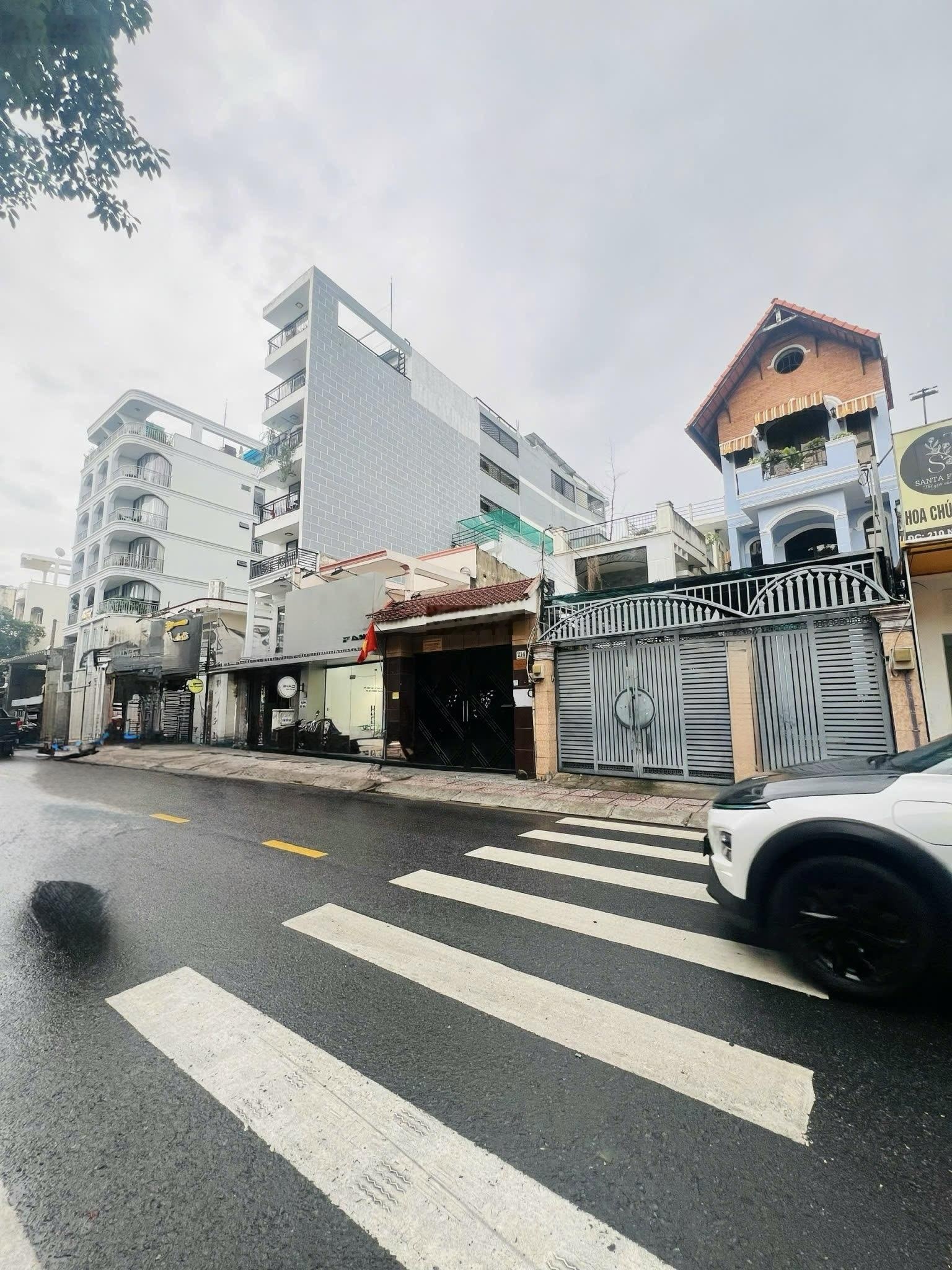Bán nhà Mặt tiền Nguyễn Văn Đậu | Ngang 5.5m nở hậu 8.8m | 215m² ~152tr/m² khu Trung Tâm Bình Thạnh