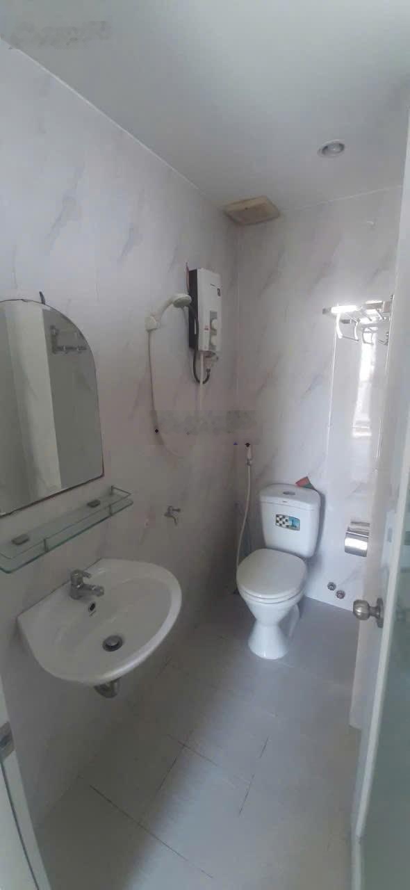 Cho thuê phòng 30m2 Cao Cấp Trường Sa, Q.3 (giá: 4,5tr/tháng0919557669, cô Dung (ko tiếp Cò)