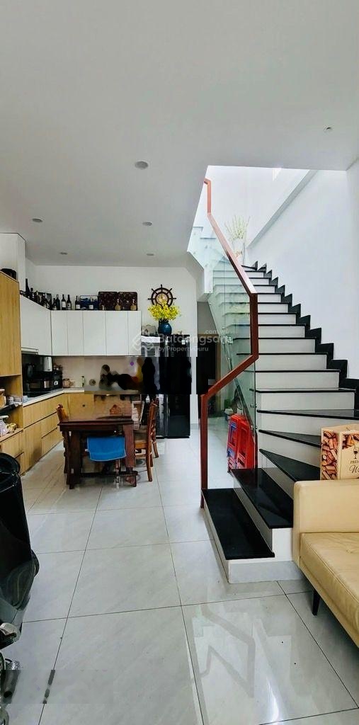 Bán Gấp Nhà HXH gần Gò Dầu 52m2 4x13 giá 5ty2