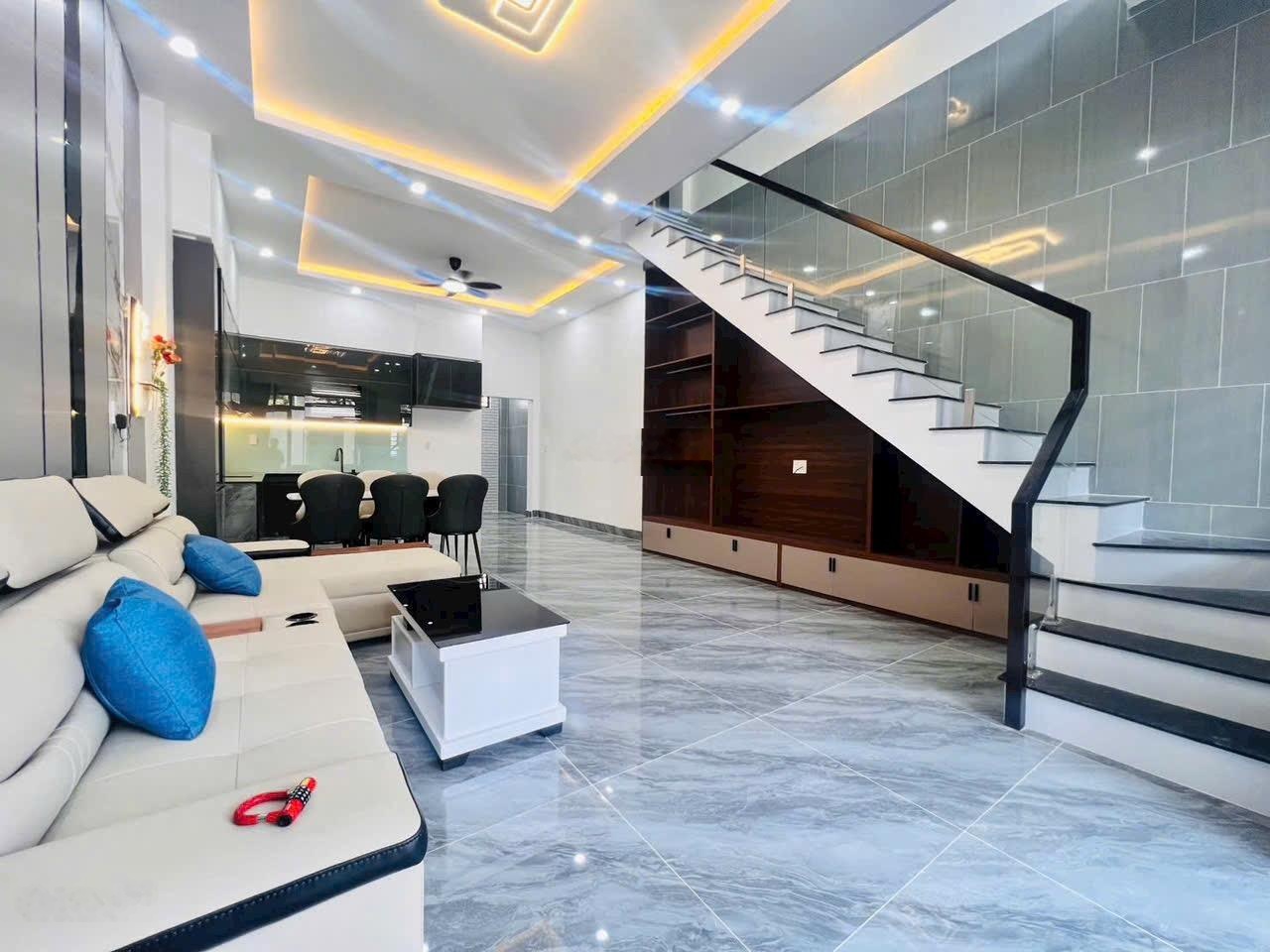 Hót Hót Nhà Mới KDC Phú Hoà 2 ,DT 5x17m. Full thổ cư 3pn full nội thất cao cấp