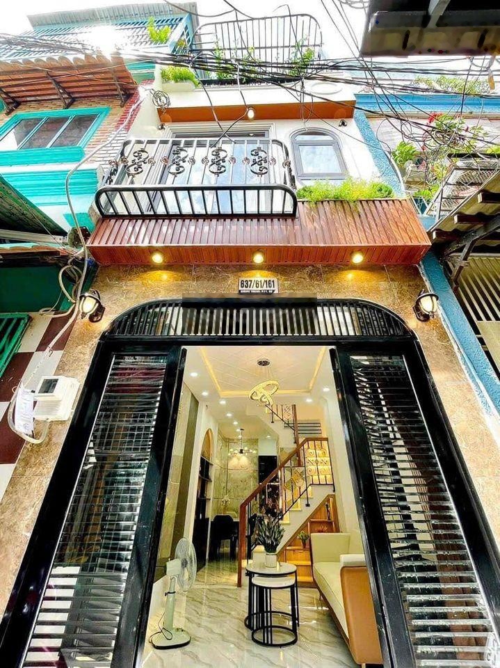 Bán nhà riêng tại Hoàng Diệu, 2,19 tỷ, 62 m2, giá siêu hời!